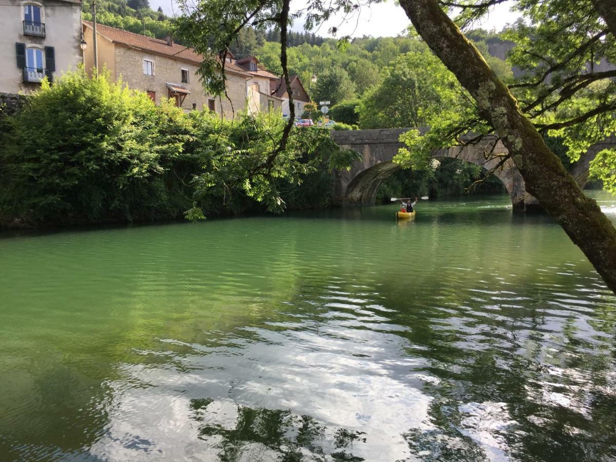 Gite Sur Loue Ornans Exterior foto